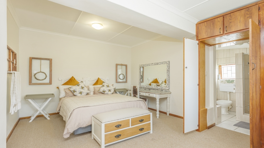 4 Bedroom Property for Sale in Bredasdorp Western Cape